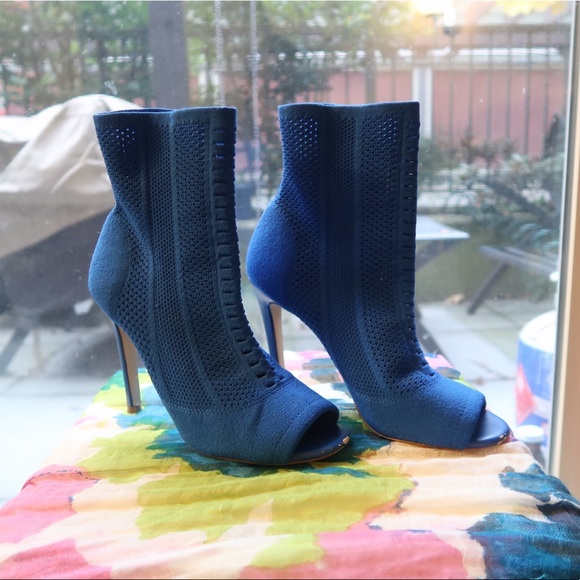 Open-Toe Sock Booties - Picture 3 of 6